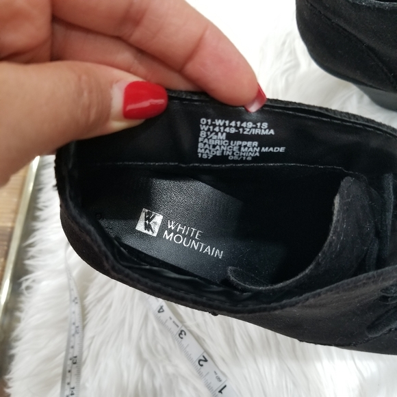 WHITE MOUNTAIN Black Suede Wedge Booties SIZE 8.5M, With Laces. - Picture 15 of 16